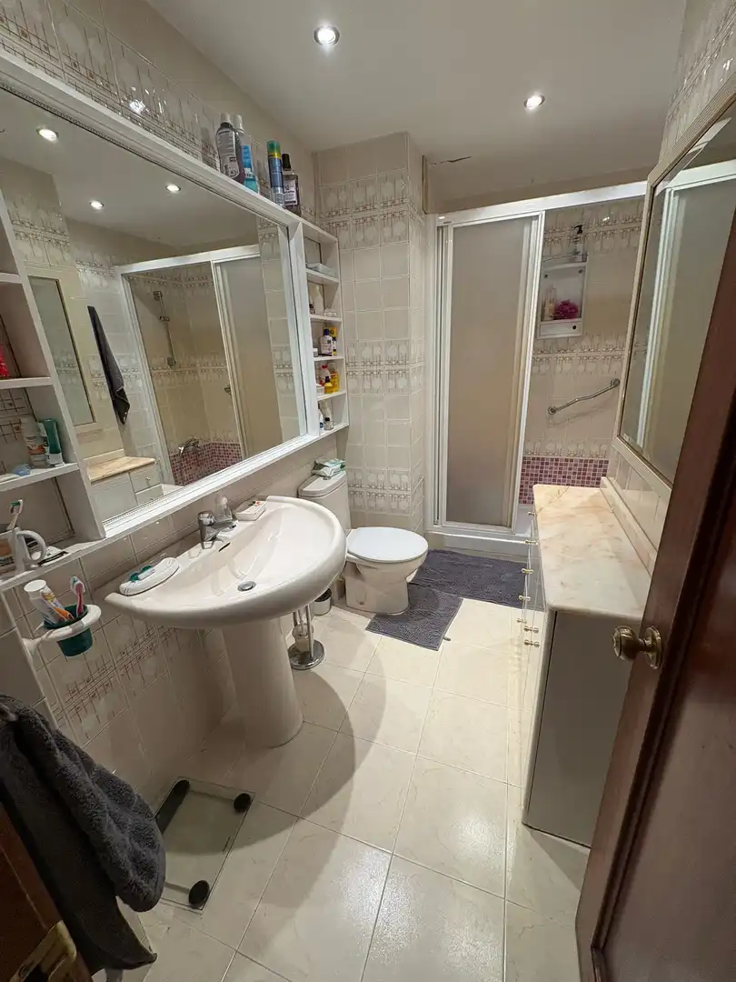 Baño de Piso en venta en Alcorcón con Aire acondicionado