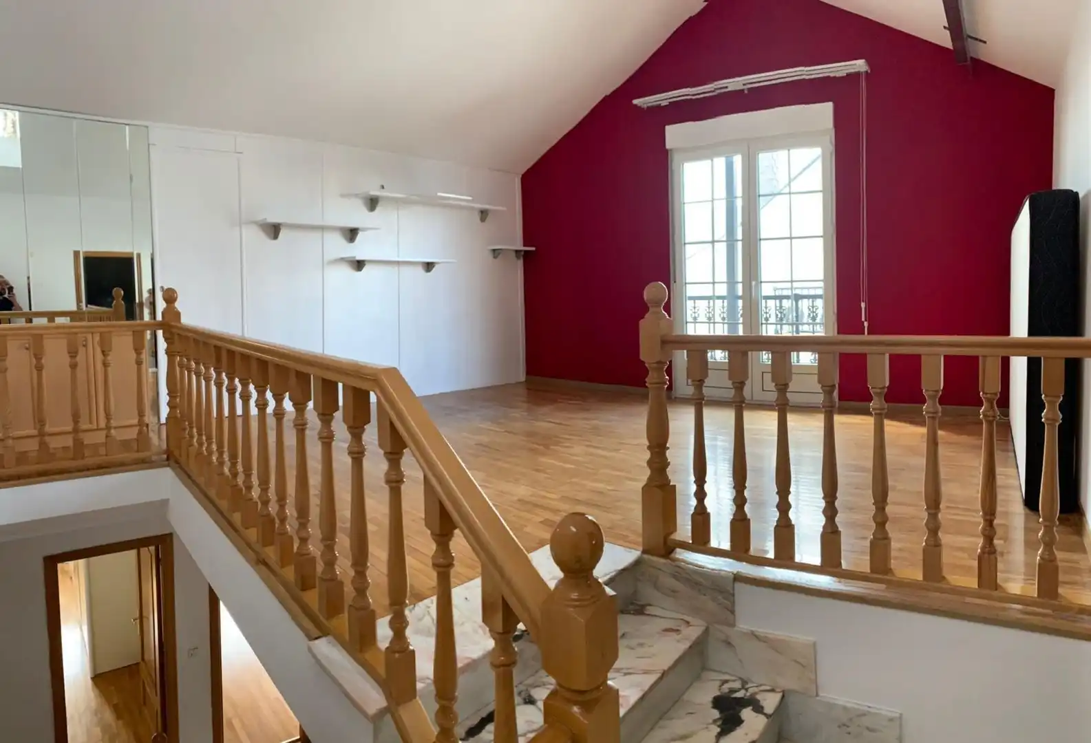 Casa adosada en venta en Ponferrada con Calefacción, Jardín privado y Terraza