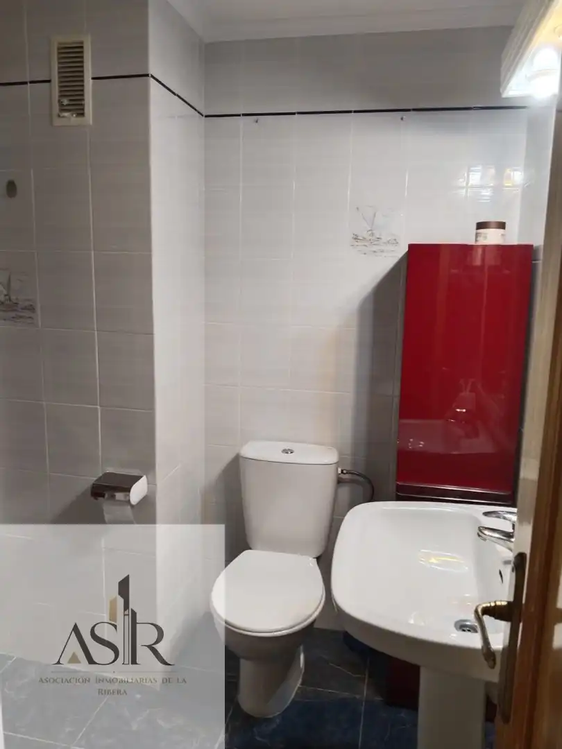 Badezimmer von Wohnung zum Verkauf in Alzira