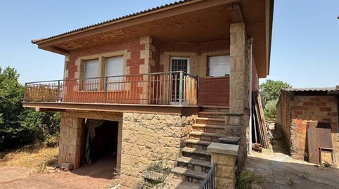 XALET AMB TERRENY A LA VENDA A ARTÉS