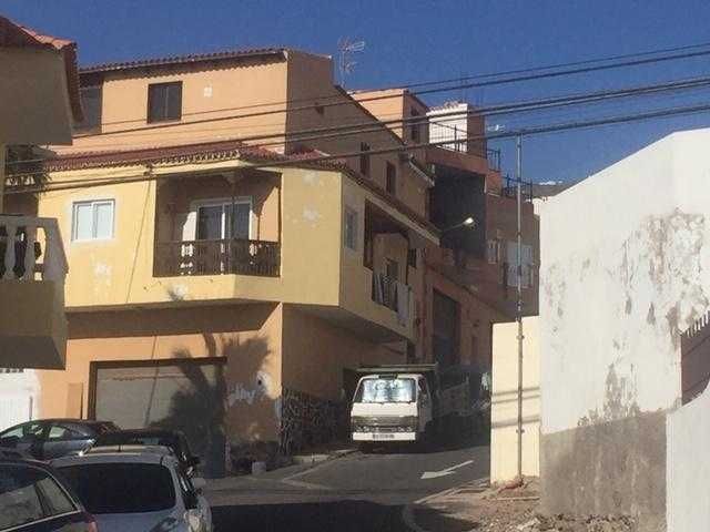 Vista exterior de Piso en venta en Adeje