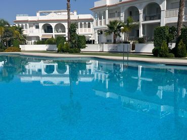 Piano terra con piscina in vendita a Ciudad Quesada