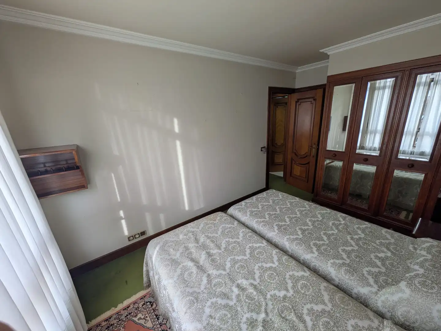 Habitación de Piso en venta en Bilbao  con Calefacción y Amueblado