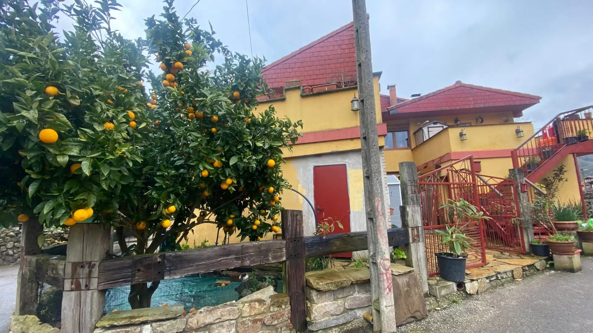 Vista exterior de Planta baja en venta en Ruente