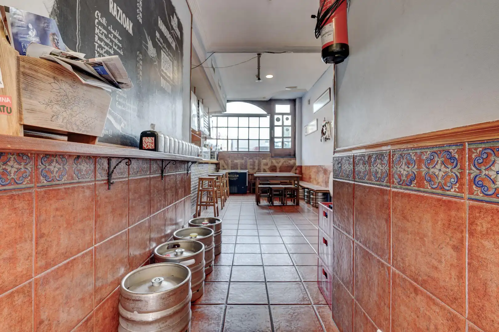 Commercial properties for sale in Extremadura Kalea, 9, Donostia-San Sebastian, Spai, 9, Intxaurrondo