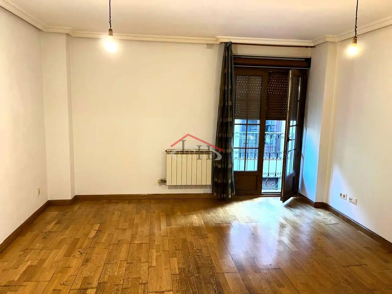 Apartament amb ascensor en venda a Cardiles
