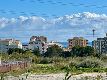 Terreno residencial en venta en Av. Quijote 0