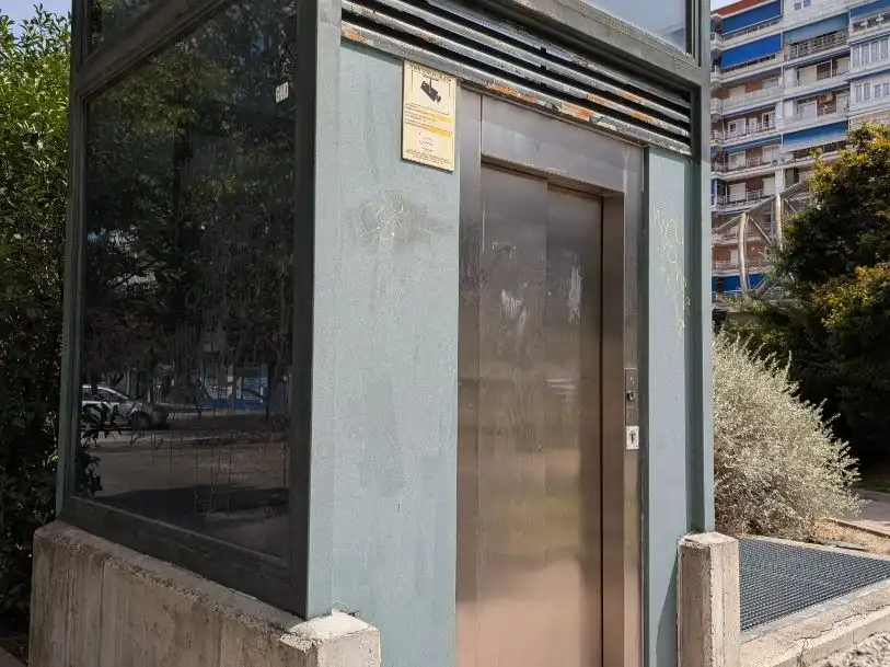 Vista exterior de Garaje en venta en Alcorcón