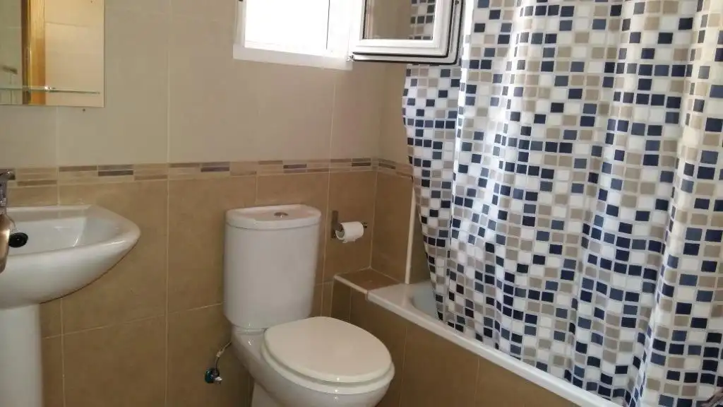Dúplex de alquiler con opción a compra en Calle los Huertos, Barrio de Peral - San Félix
