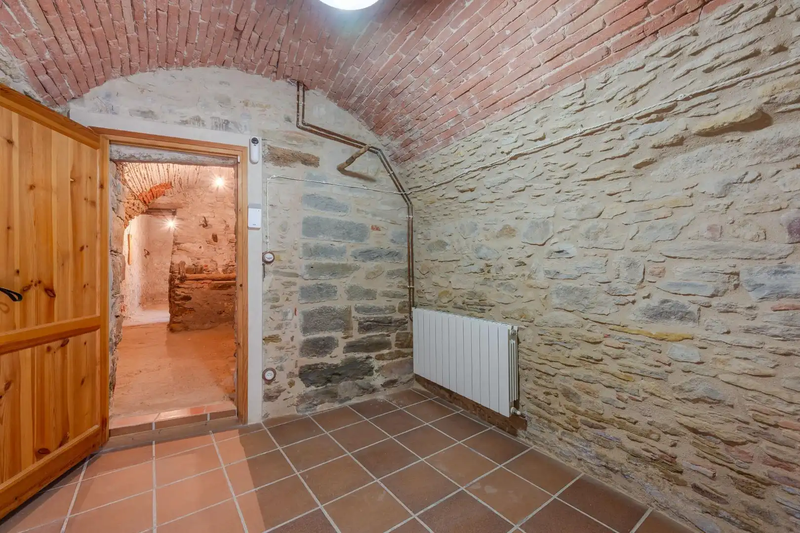 Country homes for sale in Gualta  with Heating, Storage room and Alarm