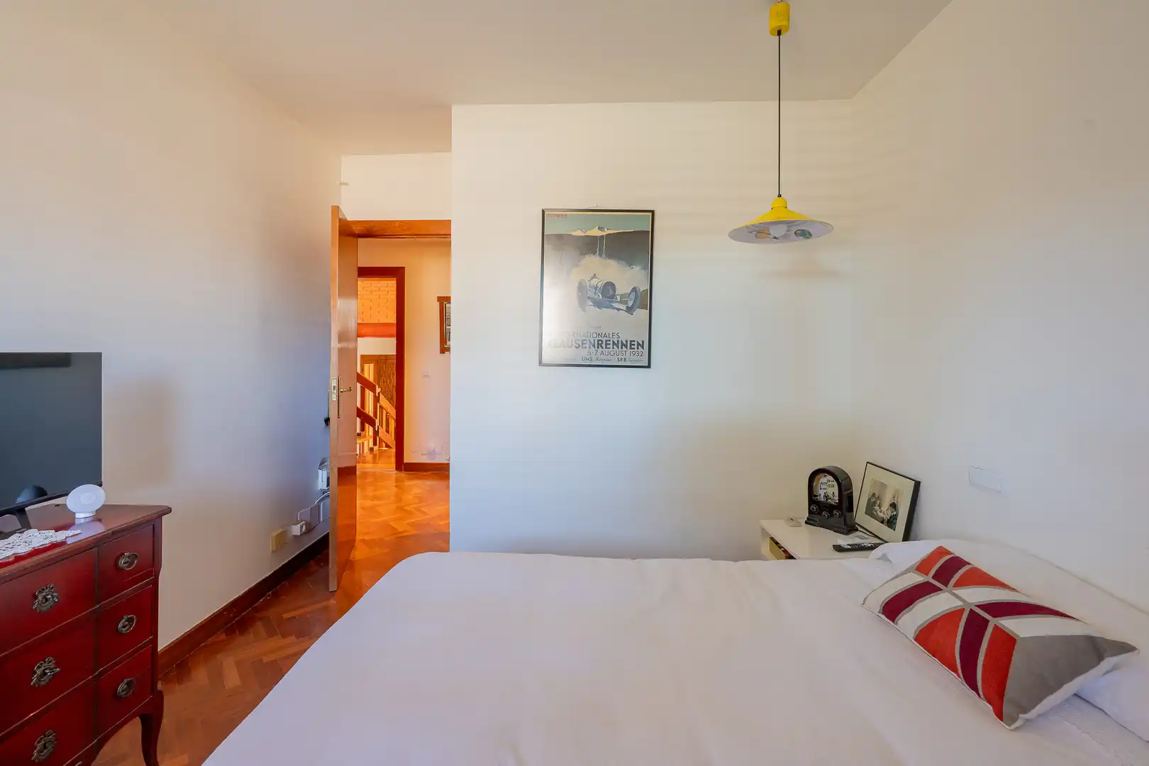 Dormitori de Casa o xalet en venda en Majadahonda amb Calefacció, Jardí privat i Parquet