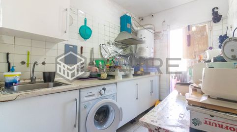Foto 5 de Piso en venta en Calle de Ramón Luján, Almendrales, Madrid Capital