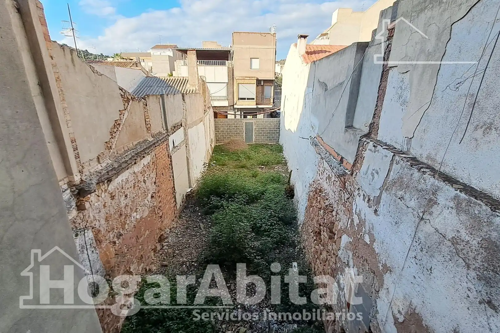 Terreny residencial en venda a Calle de la Cisterna