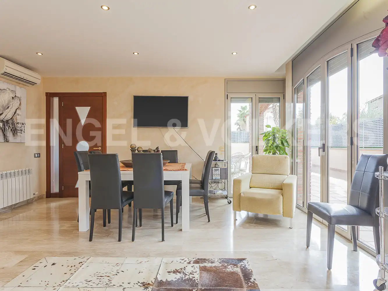 Sala d'estar de Casa o xalet en venda en Viladecavalls amb Aire condicionat, Calefacció i Piscina