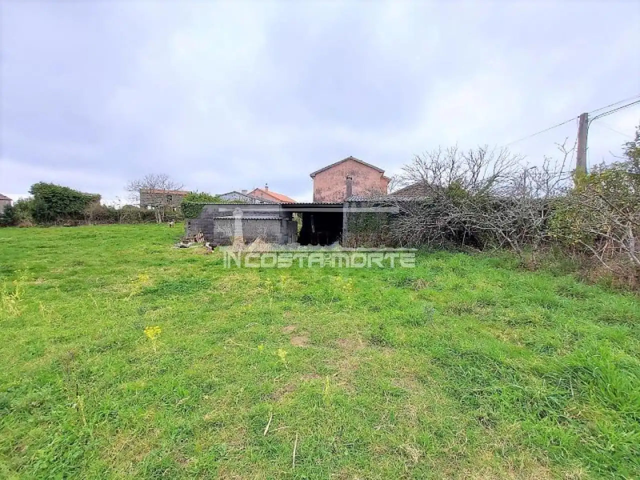 Casa o xalet en venda en Muxía amb Jardí privat, Traster i Balcó