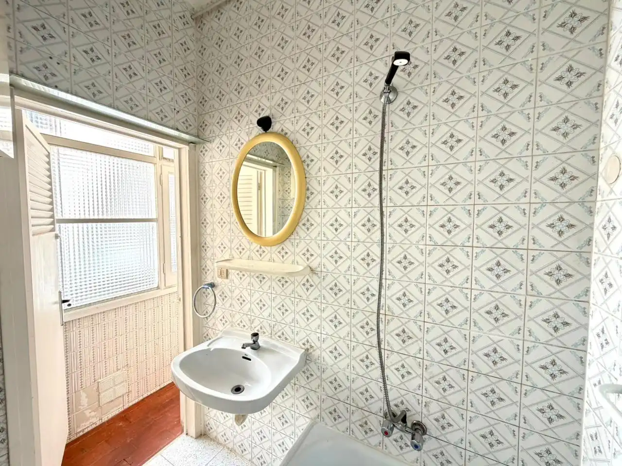Badezimmer von Wohnung zum Verkauf in Mataró
