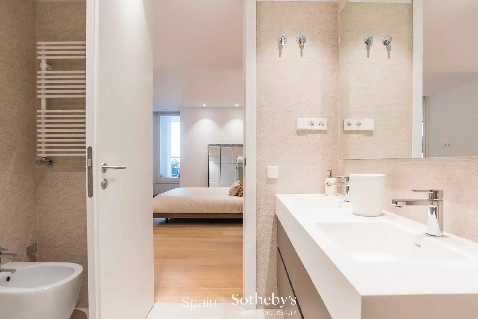 Baño de Apartamento en venta en Madrid con Aire acondicionado, Calefacción y Terraza