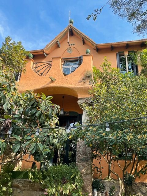 Vista exterior de Casa o xalet en venda en  Barcelona Capital amb Calefacció, Jardí privat i Terrassa