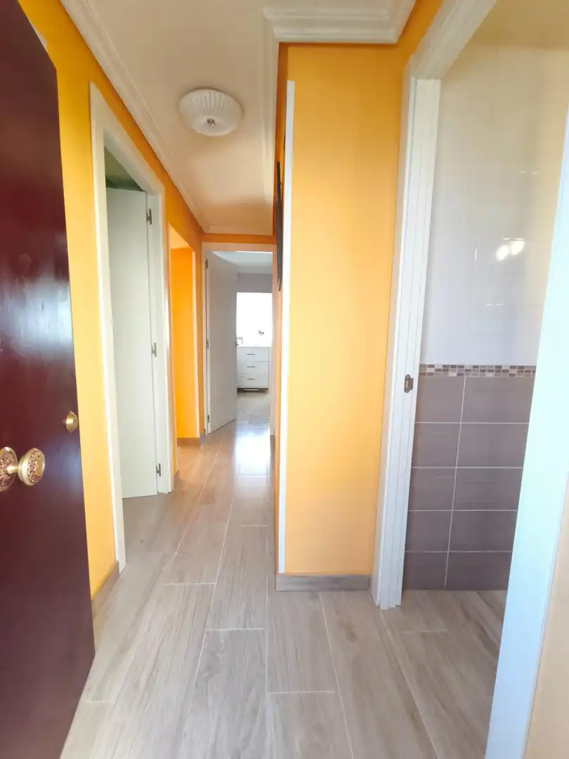 Flat for sale in Madrid  with Balcony