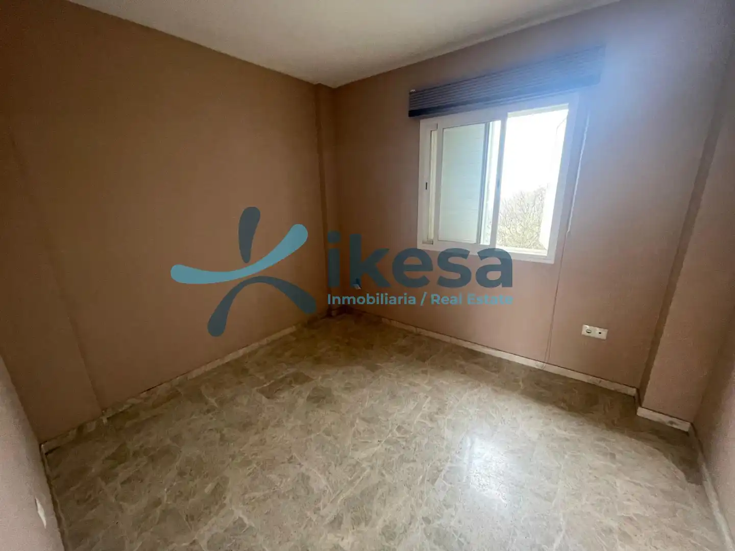 Habitación de Casa adosada en venta en Castilleja de la Cuesta con Aire acondicionado