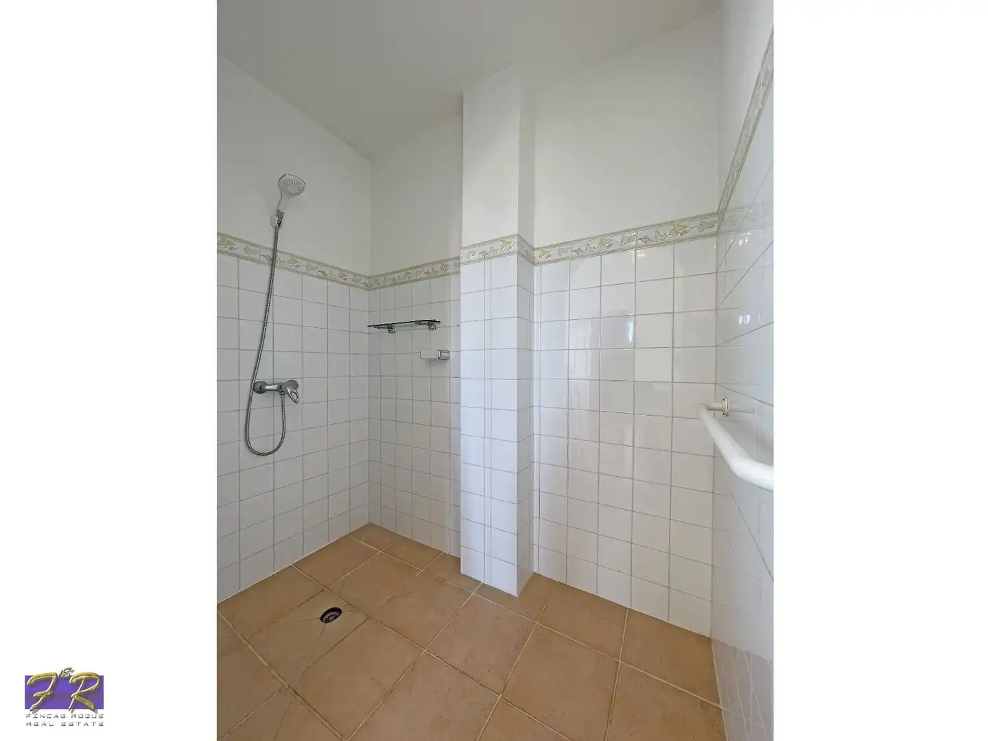 Bathroom of Houses for sale in Alcúdia  with Air Conditioner, Heating and Terrace