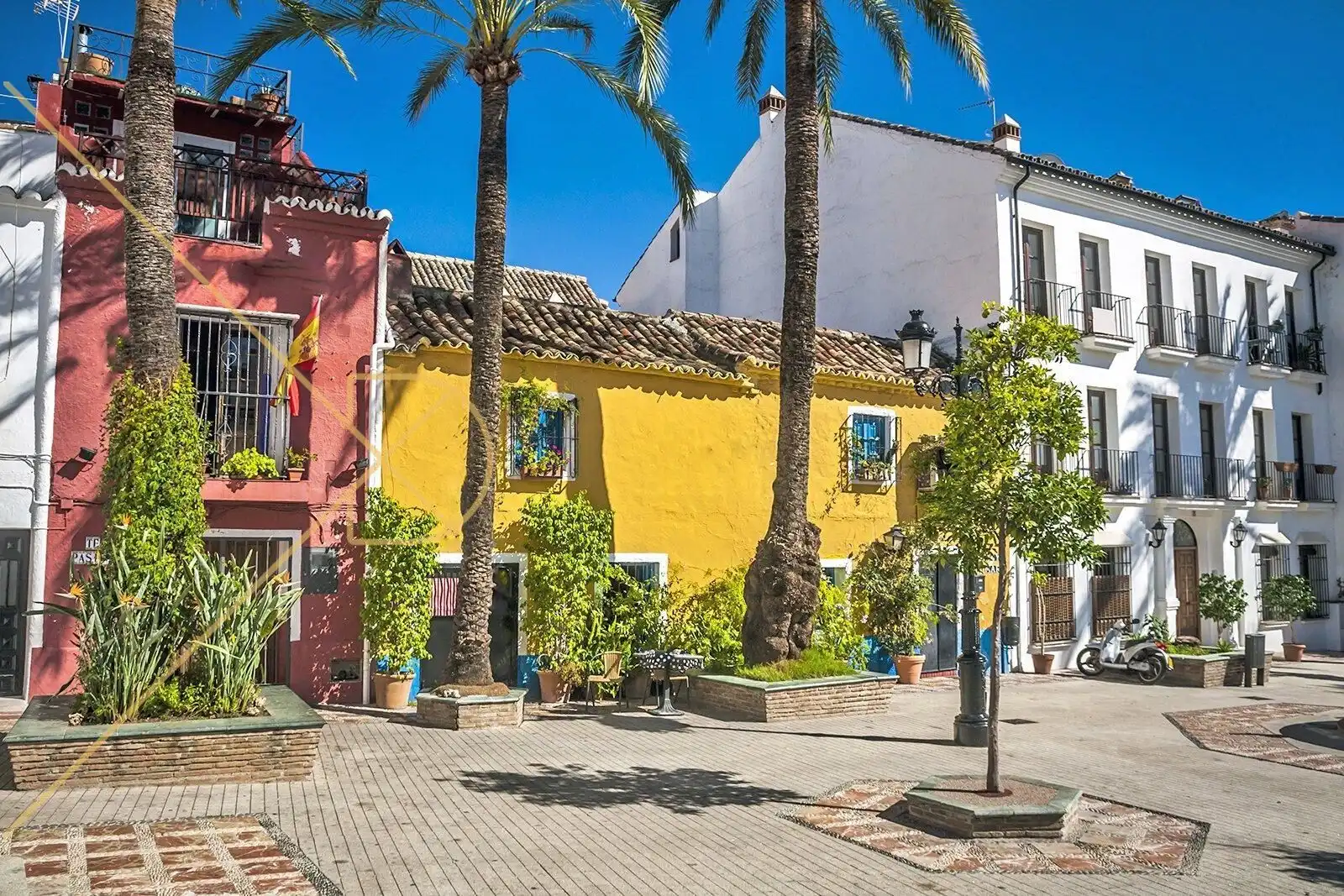 Vista exterior de Apartamento en venta en Sotogrande con Aire acondicionado, Calefacción y Jardín privado