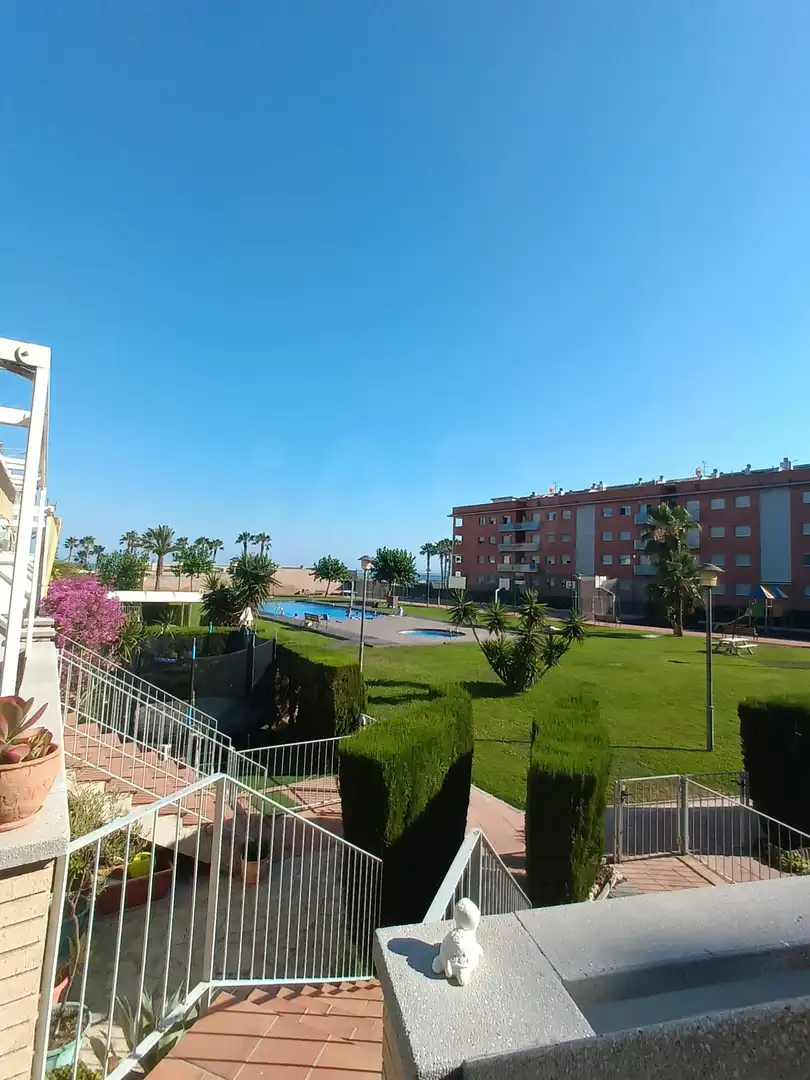Jardí de Pis en venda en Cubelles amb Aire condicionat, Calefacció i Terrassa