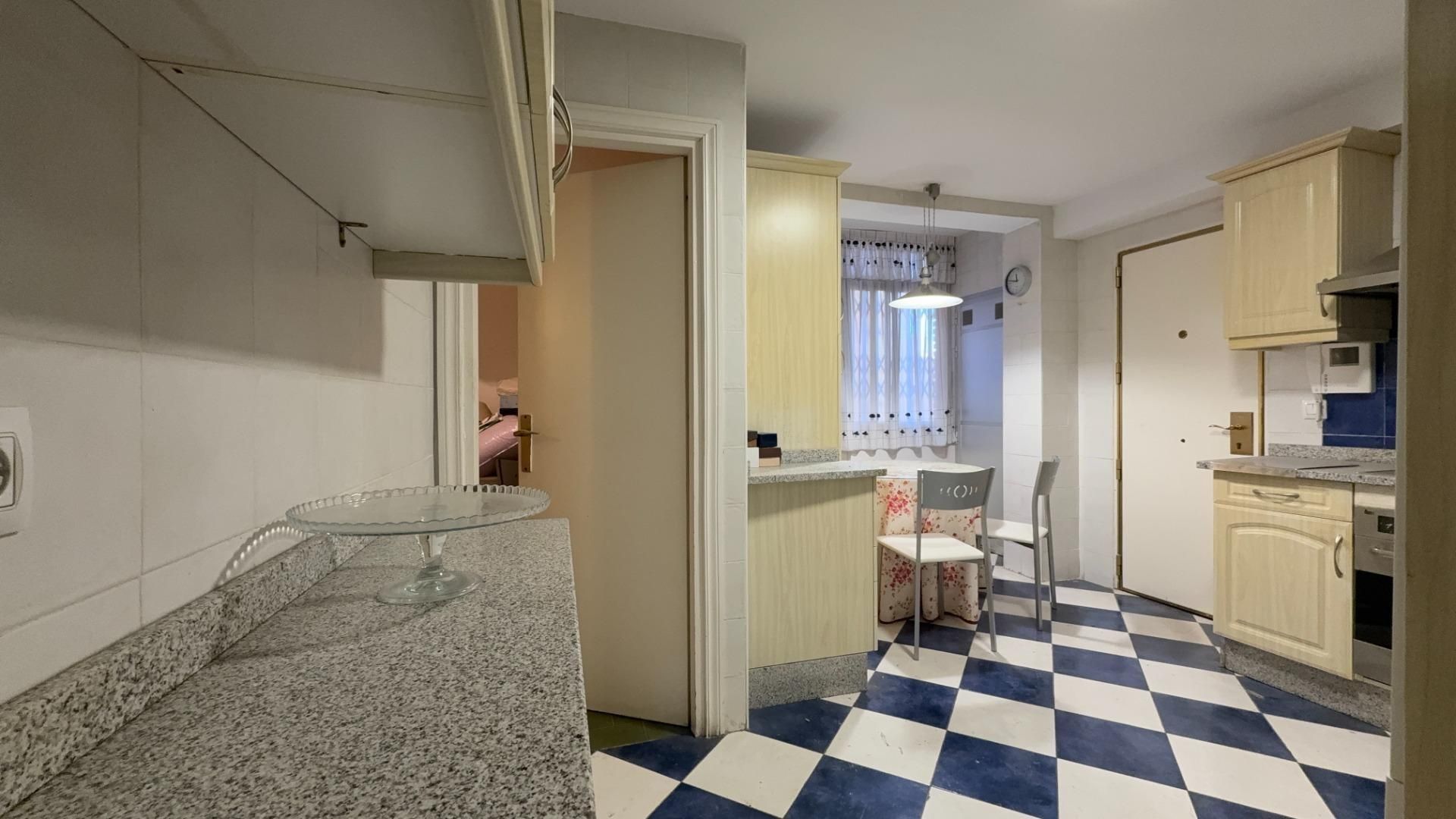 Cuina de Pis en venda en Guadalajara Capital amb Terrassa i Moblat