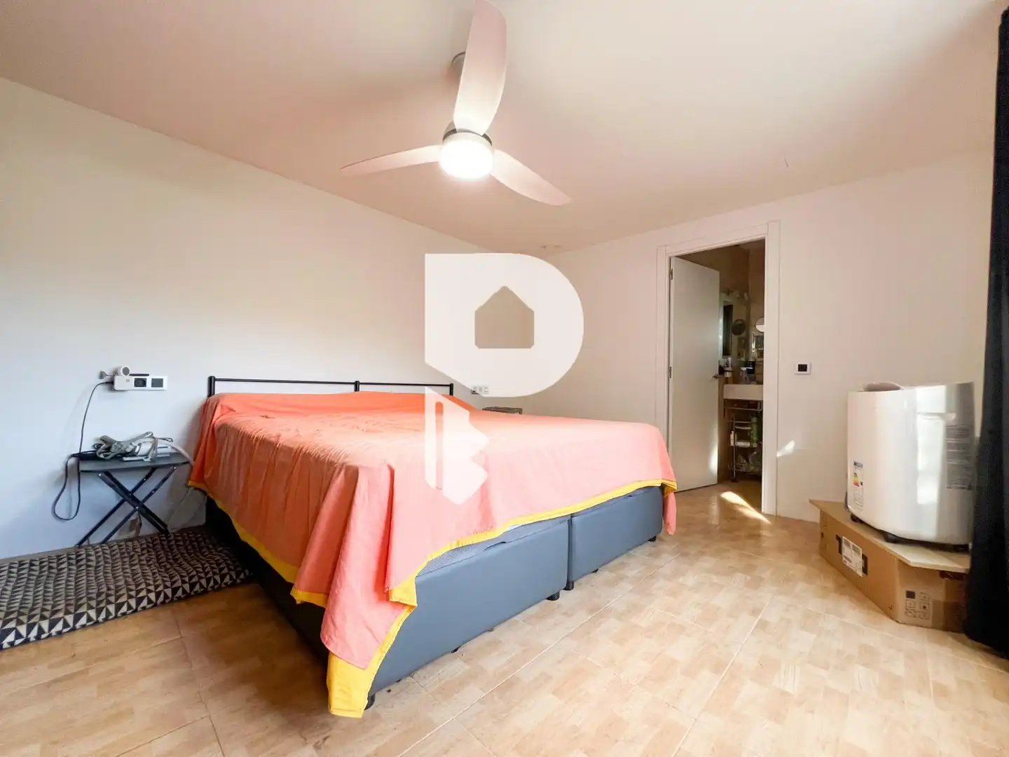 Habitación de Casa o chalet en venta en Vallirana con Aire acondicionado, Calefacción y Jardín privado
