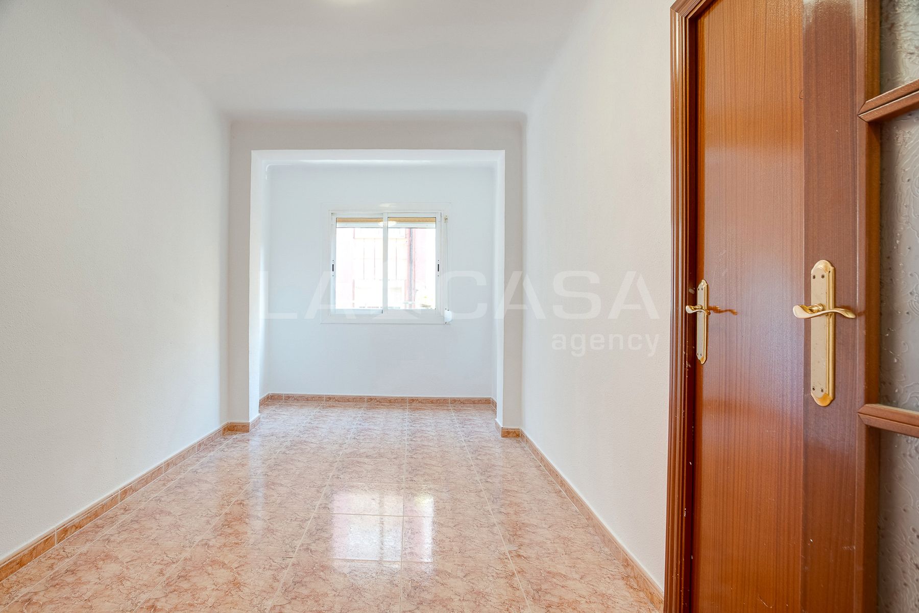 Flat for sale in L'Hospitalet de Llobregat
