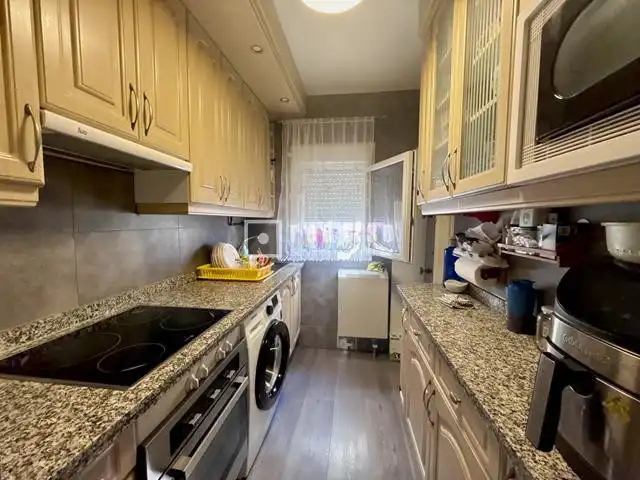 Kitchen of Flat for sale in Madrid  with Air Conditioner, Heating and Private garden