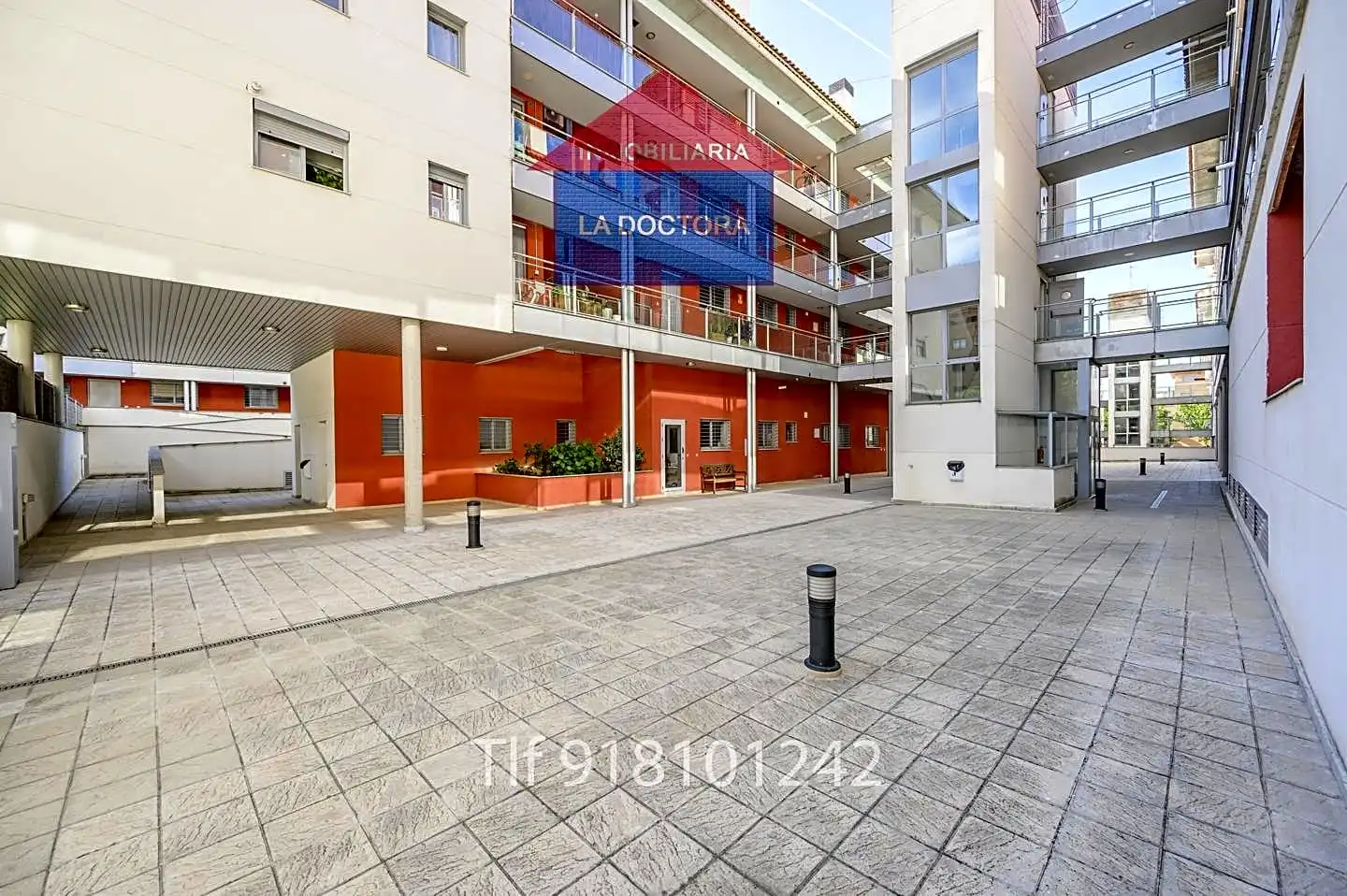 Vista exterior de Garaje en venta en Navalcarnero