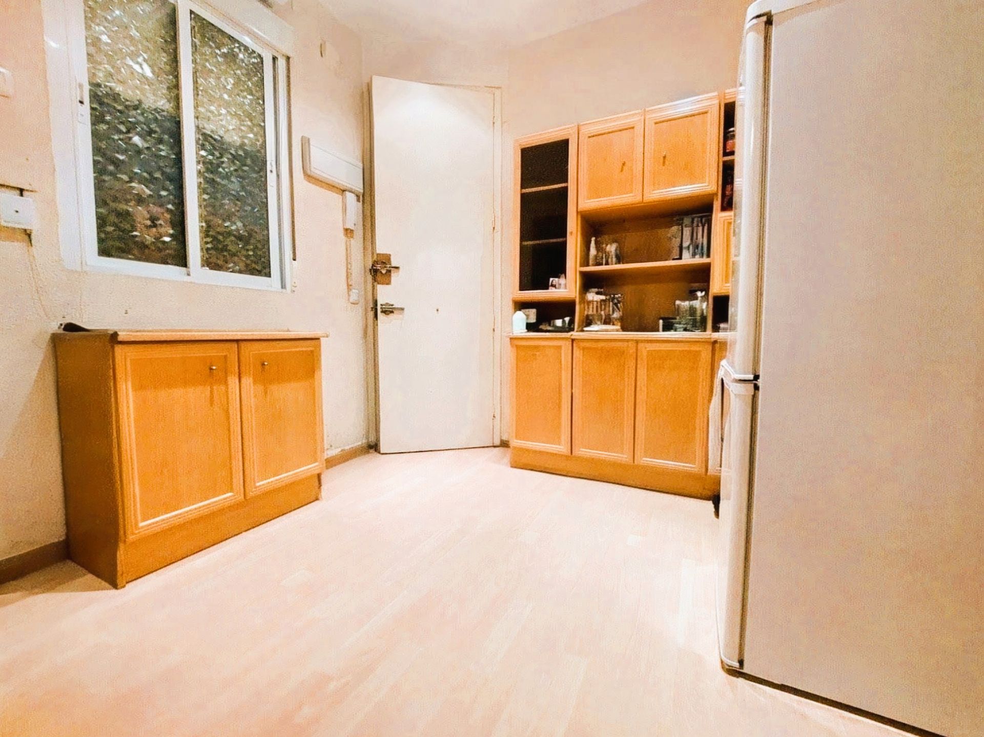 Kitchen of Flat for sale in  Madrid Capital  with Air Conditioner and Furnished