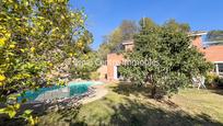 Jardí de Casa o xalet en venda en Sant Cugat del Vallès amb Aire condicionat, Terrassa i Piscina