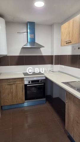 Piso en Alquiler en N/A en Cebolla