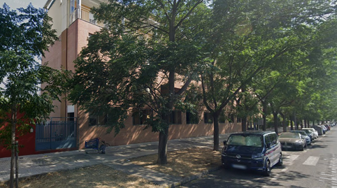 Foto 3 de Piso en venta en Avenida República de China, Colores -  Entreparques, Sevilla