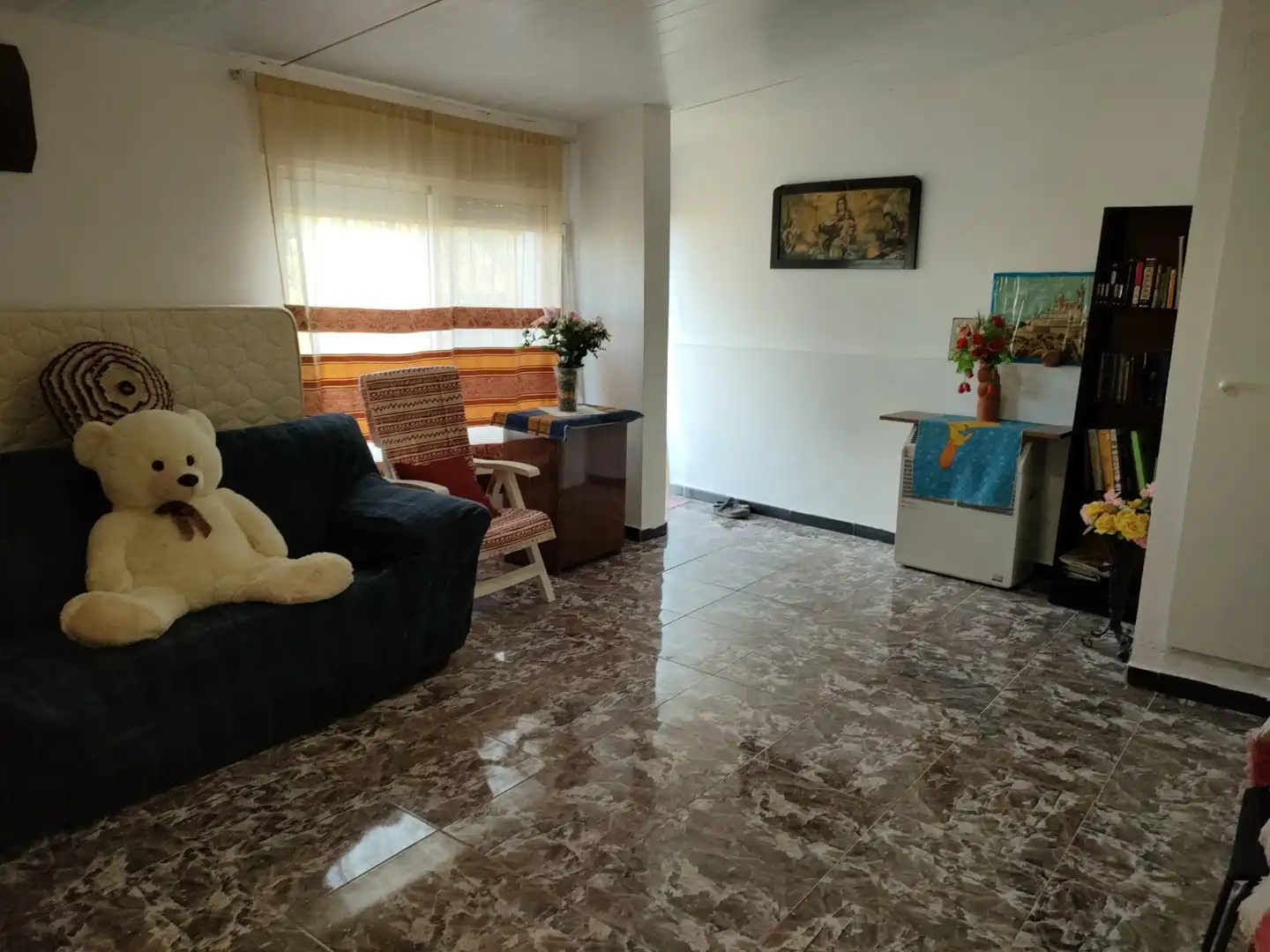 Sala d'estar de Casa adosada en venda en Alzira amb Terrassa, Traster i Moblat