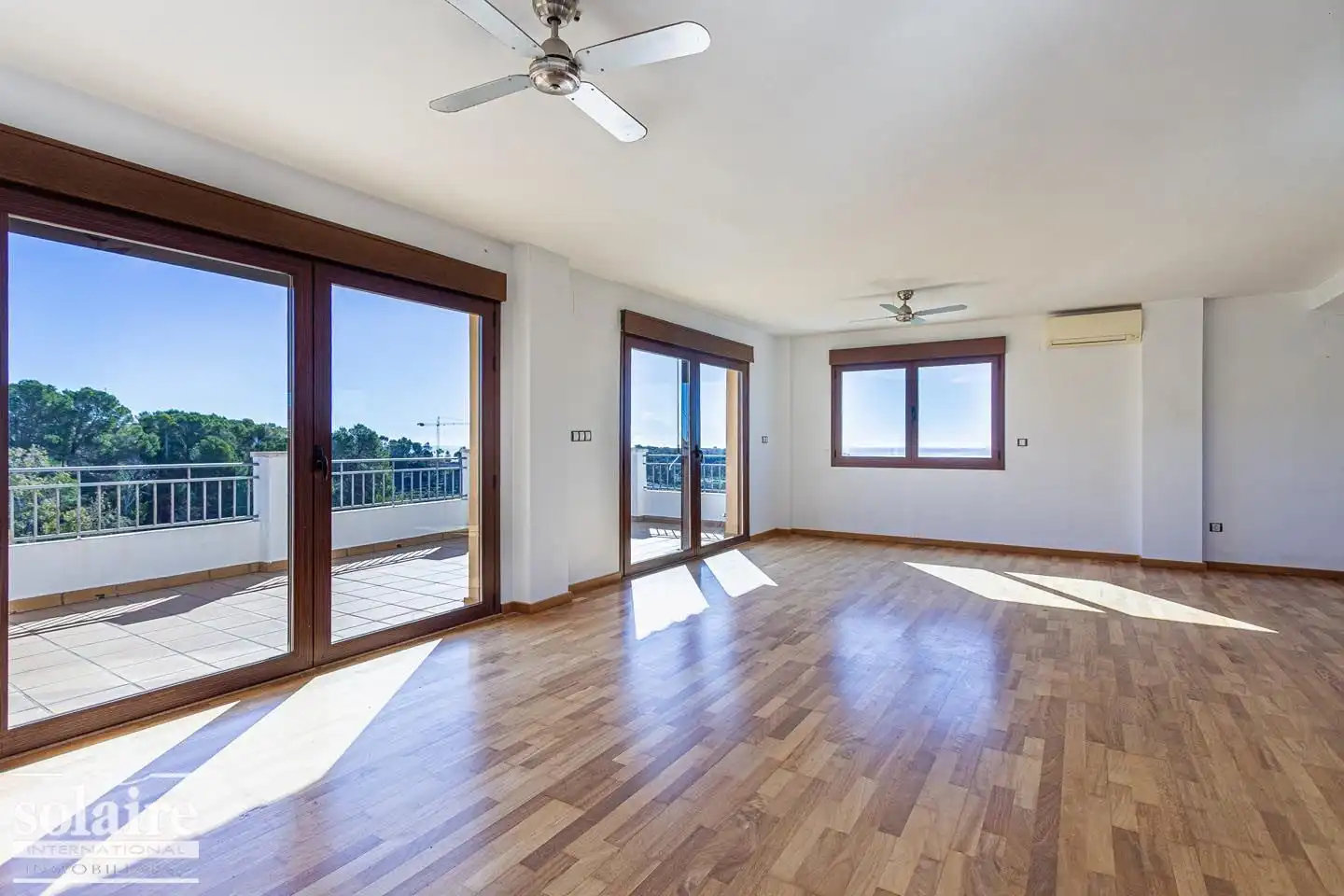 Sala de estar de Ático en venta en Altea con Aire acondicionado, Terraza y Trastero