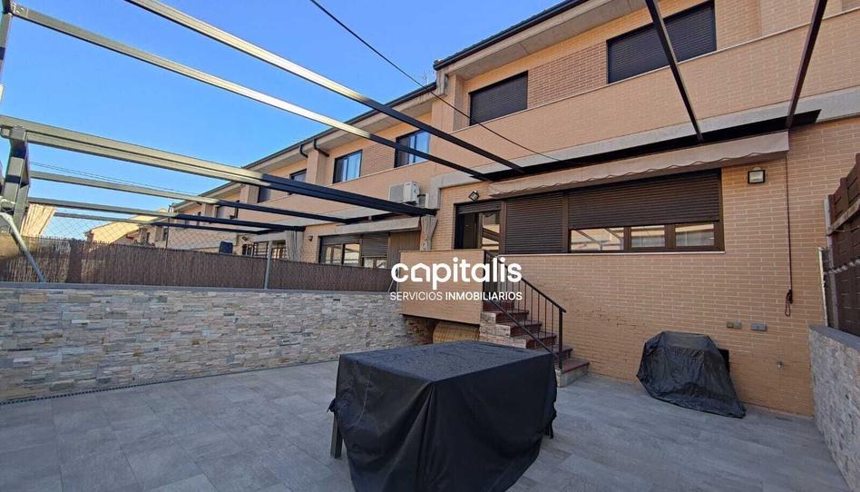 Foto 1 de Casa adosada de lloguer a Ecuador, Solagua, Madrid