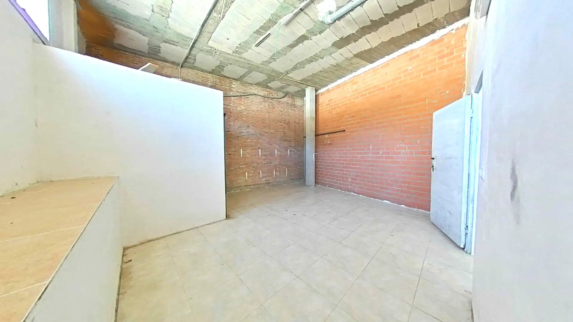 Business premises for sale in Alfonso I, imagen 13