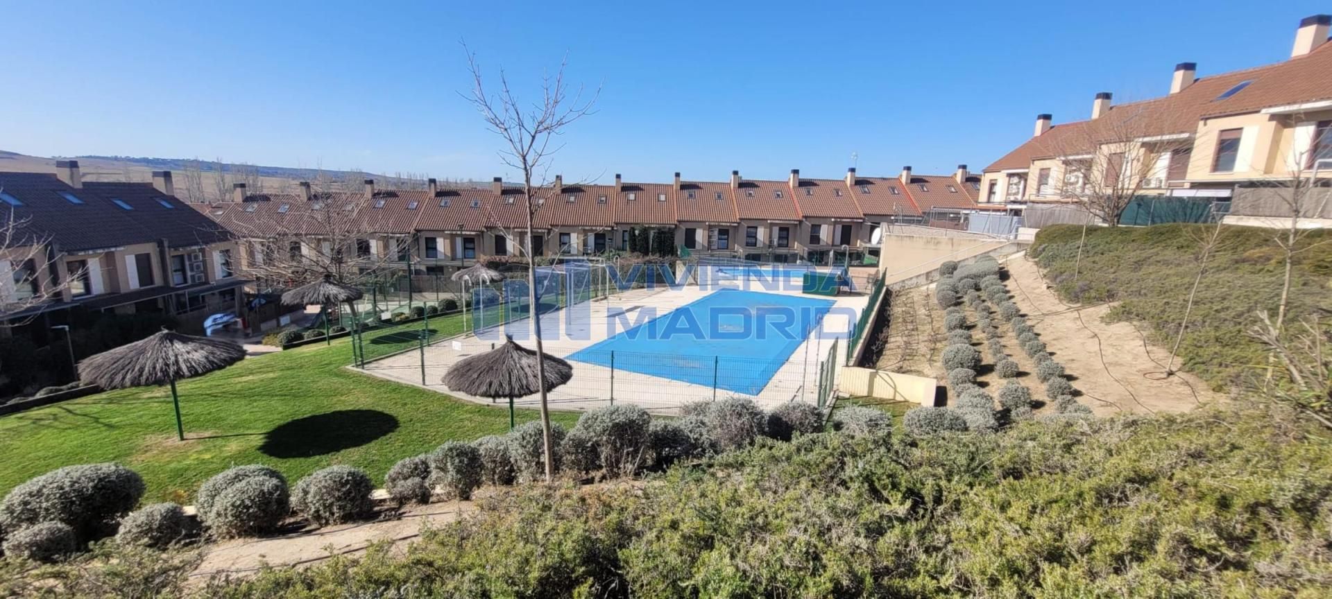Piscina de Casa o chalet en venta en Valdeolmos-Alalpardo con Calefacción, Trastero y Piscina