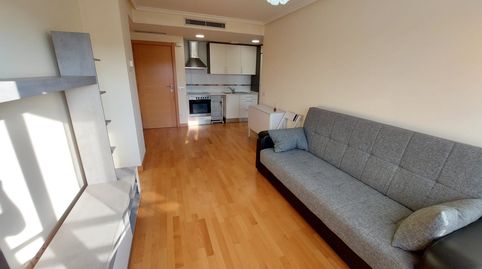 Foto 2 de Piso de alquiler en Calle Río Júcar, Lardero, La Rioja