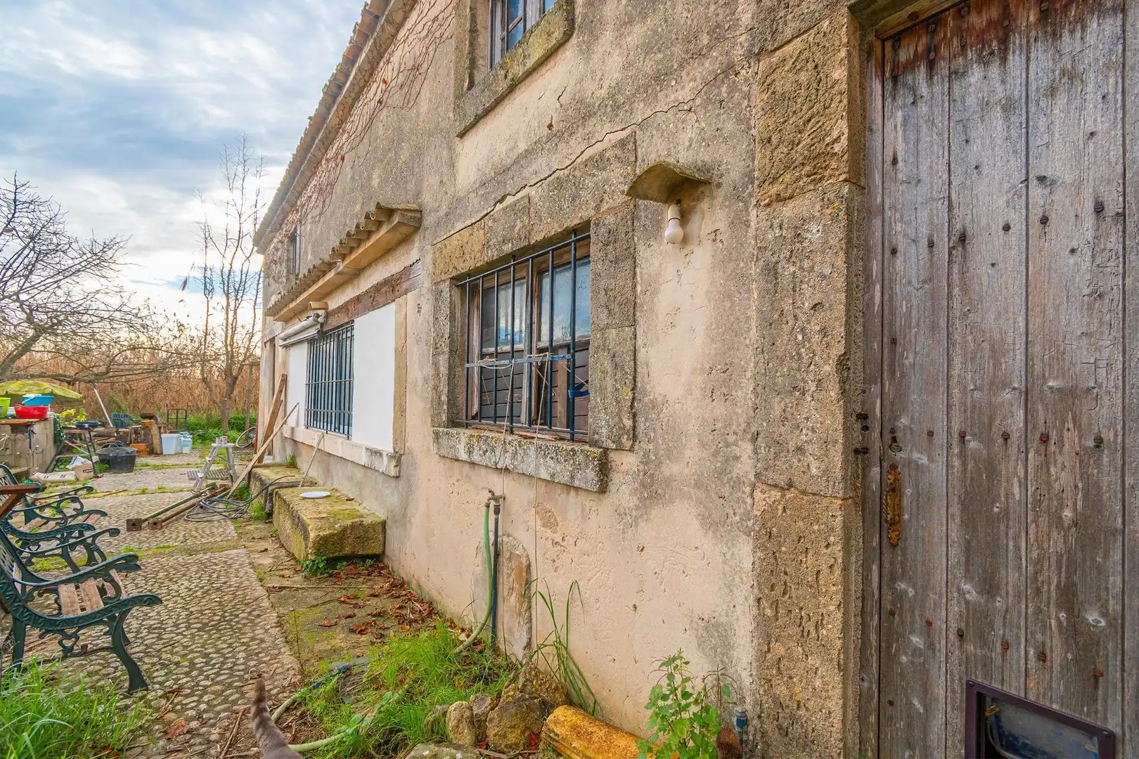 Vista exterior de Finca rústica en venda en Sa Pobla amb Piscina