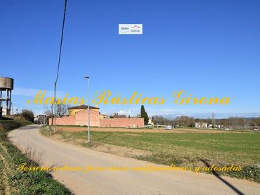 Wohnbaugrundstück zum Verkauf in Sant Jordi Desvalls
