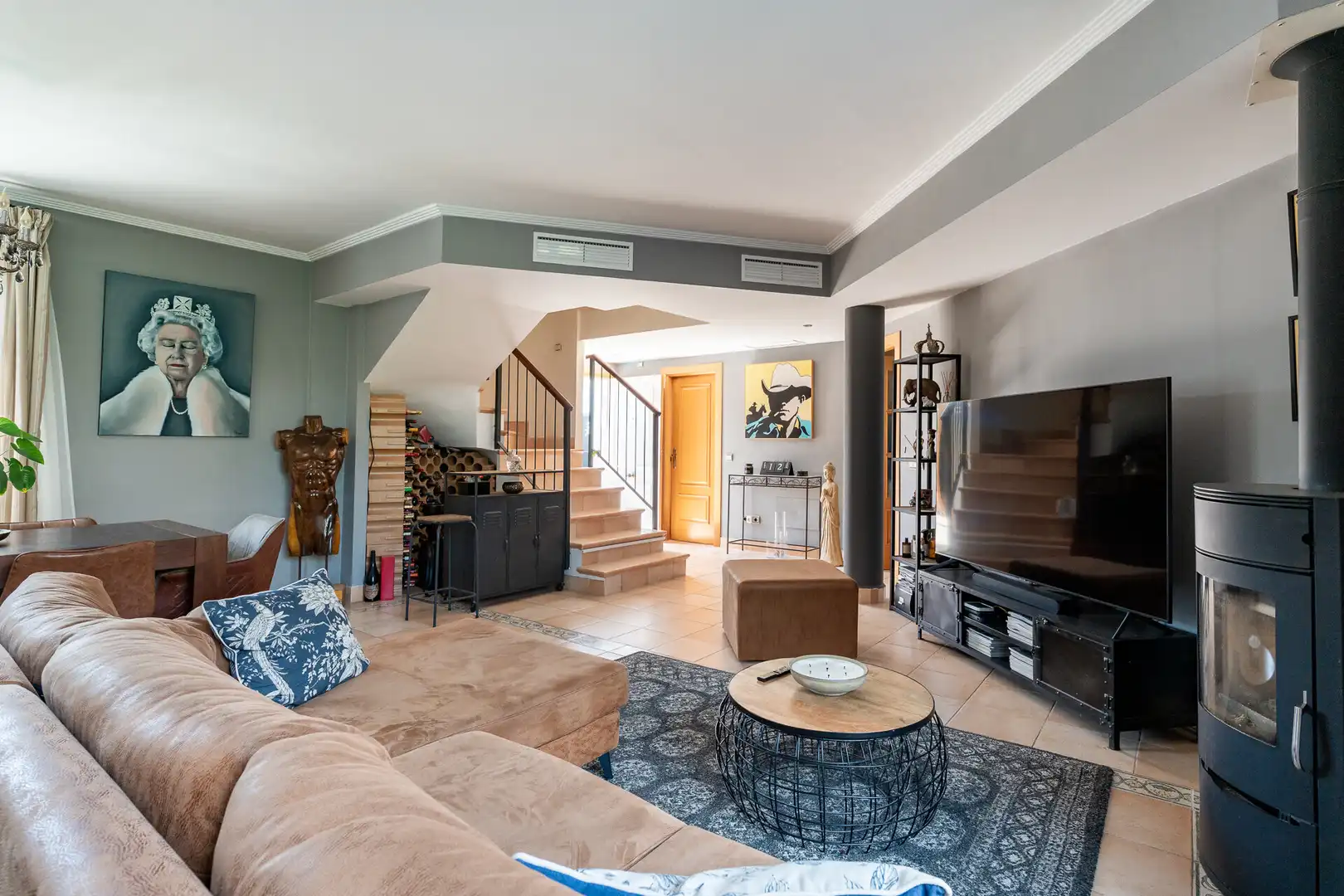 Wohnzimmer von Einfamilien-Reihenhaus zum Verkauf in Llucmajor mit Privatgarten, Terrasse und Schwimmbad