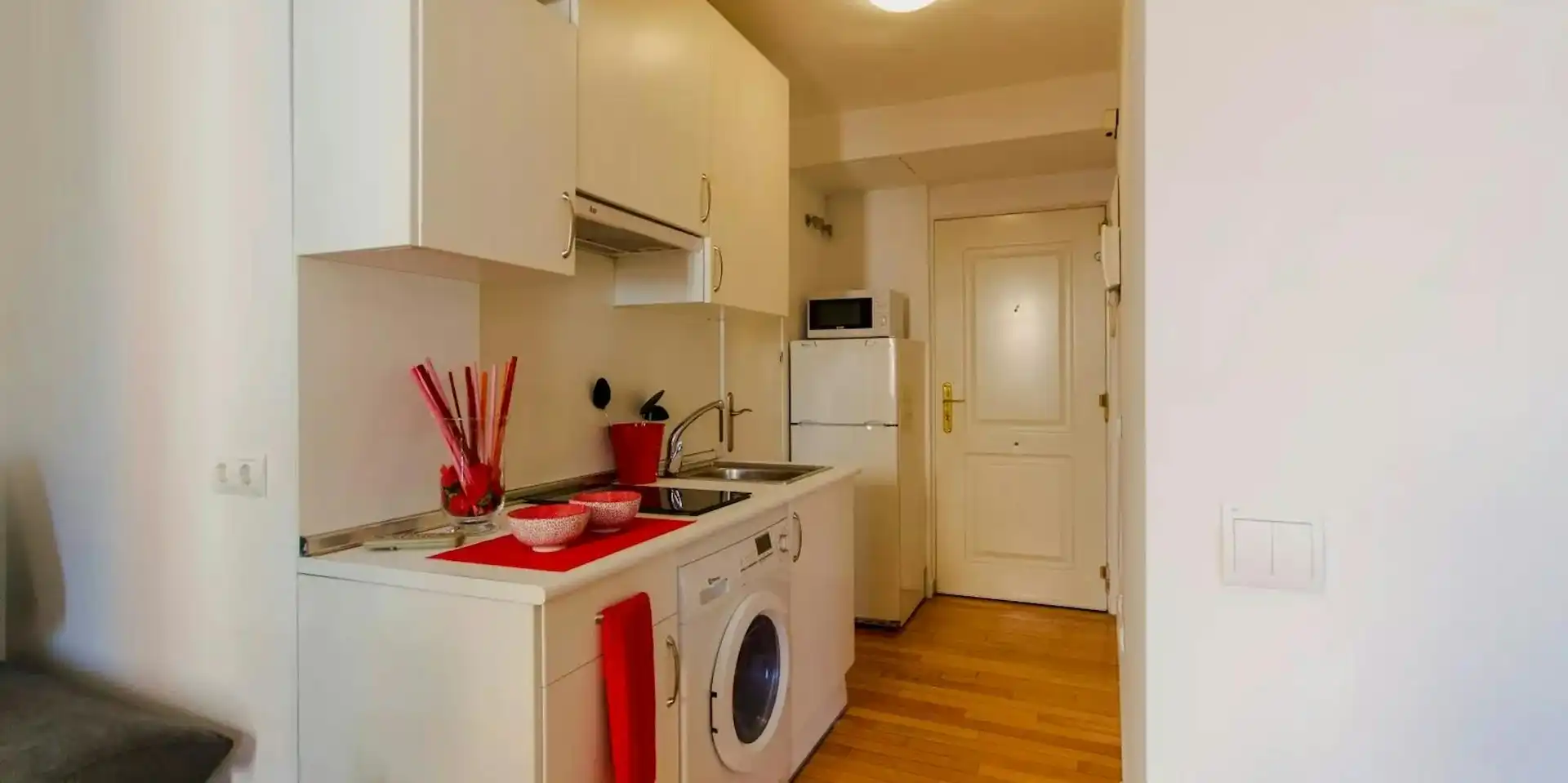 Cocina de Piso de alquiler en Madrid con Aire acondicionado, Calefacción y Amueblado