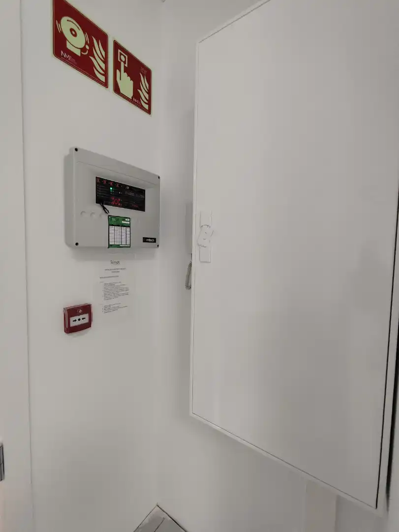Oficina amb ascensor de lloguer a Avinguda Corts Catalanes, imagen 17