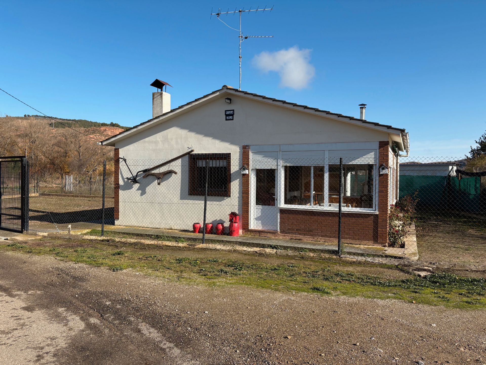 Exterior view of Country house for sale in Arnedo  with Private garden, Storage room and Oven