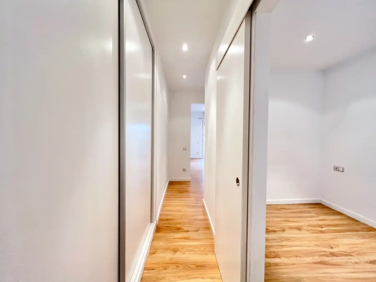 Piso en venta en Barcelona con Aire acondicionado, Calefacción y Parquet