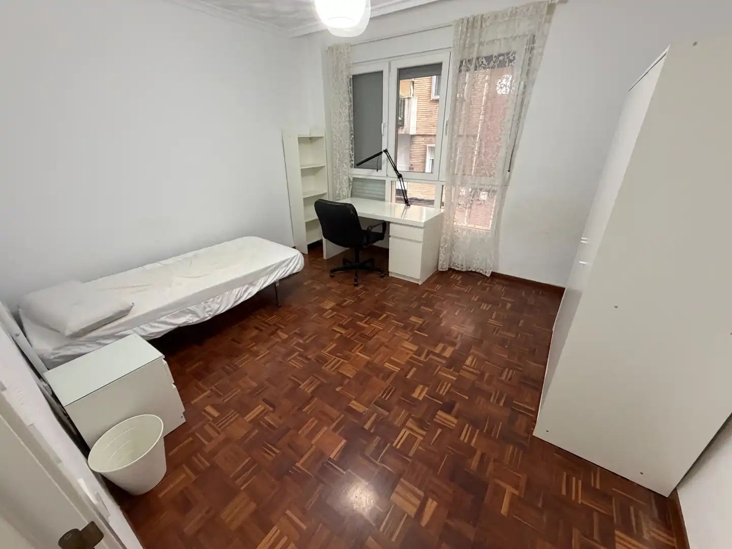 Bedroom of Flat for rent in Murcia  with Furnished, Oven and Washing machine